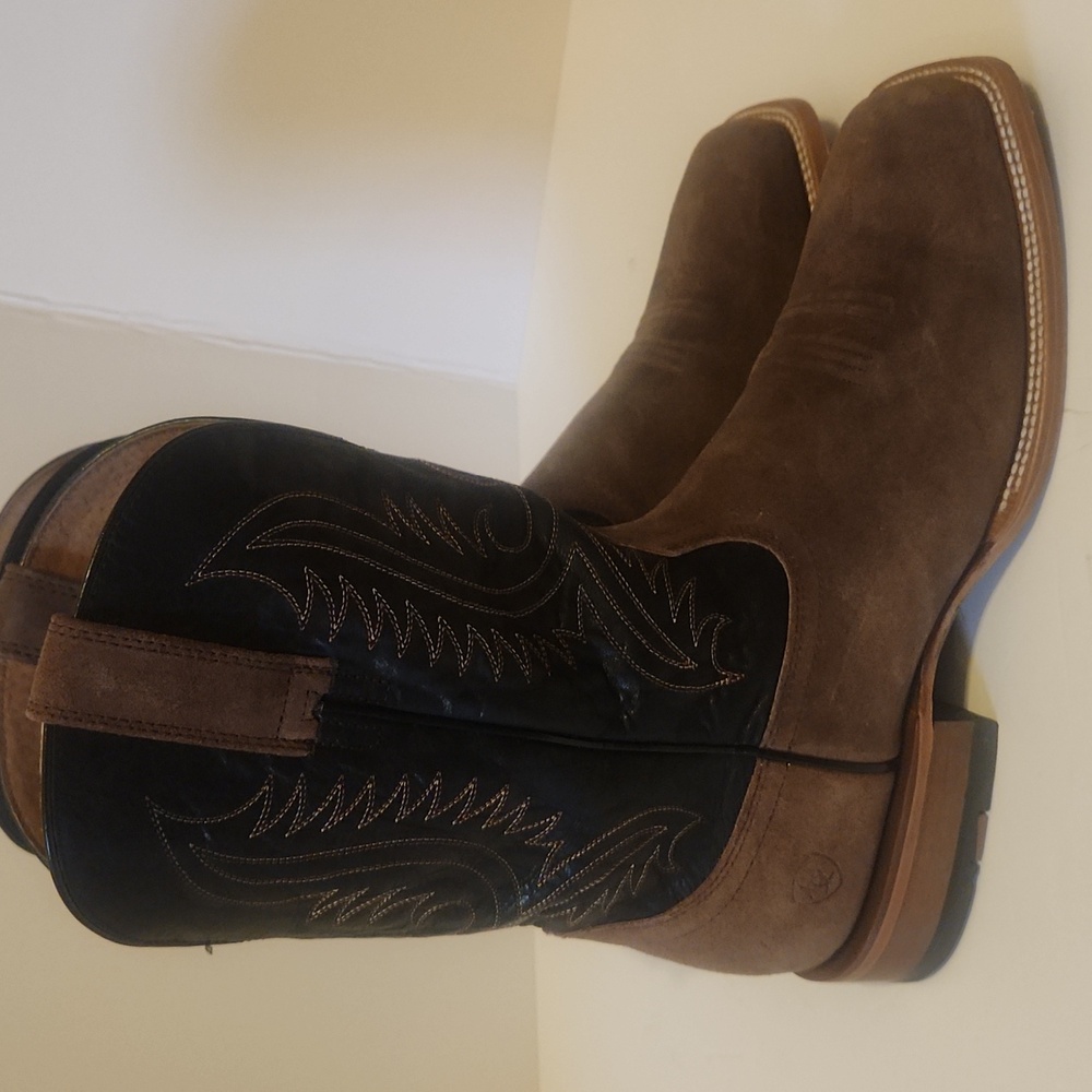 Ariat Two-Tone Western Boots - Brown and Black- Circuit Paxton. Bought In August